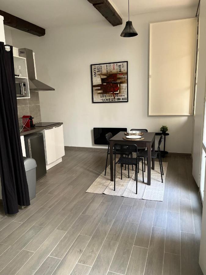 Studio Plein Coeur De Libourne Exterior photo