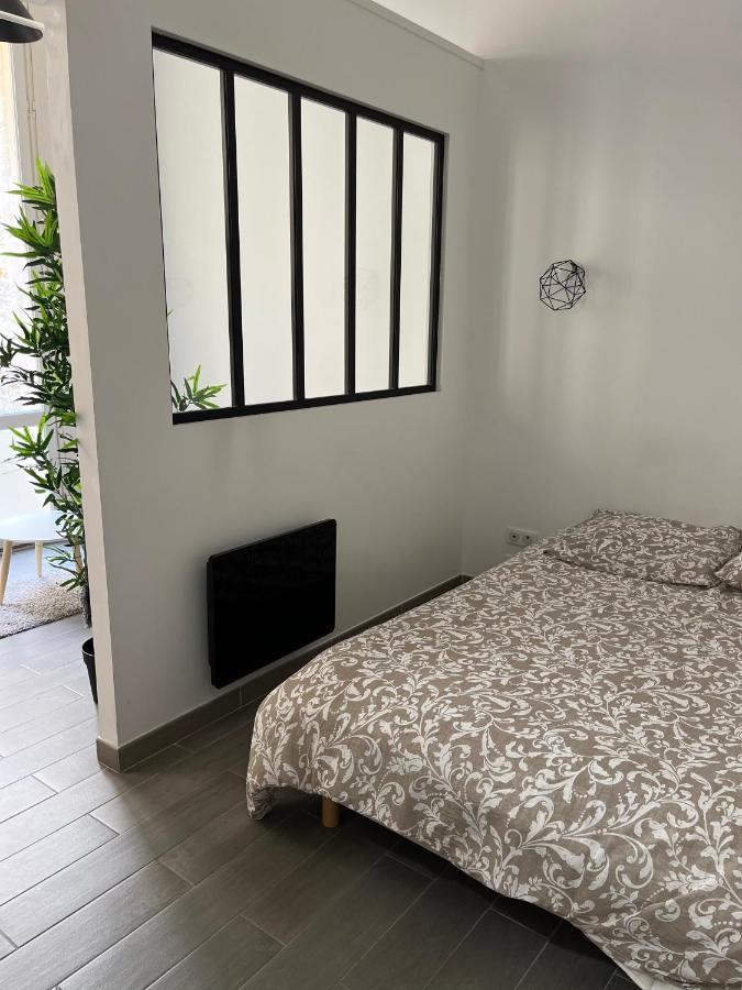 Studio Plein Coeur De Libourne Exterior photo
